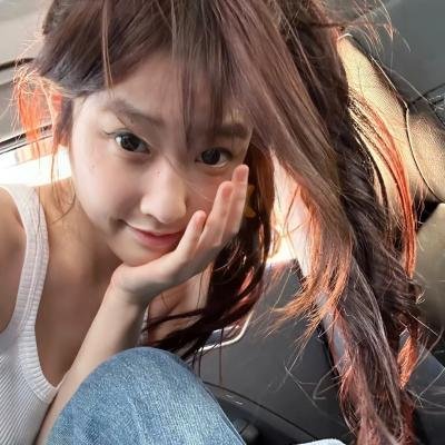 向下扭曲
